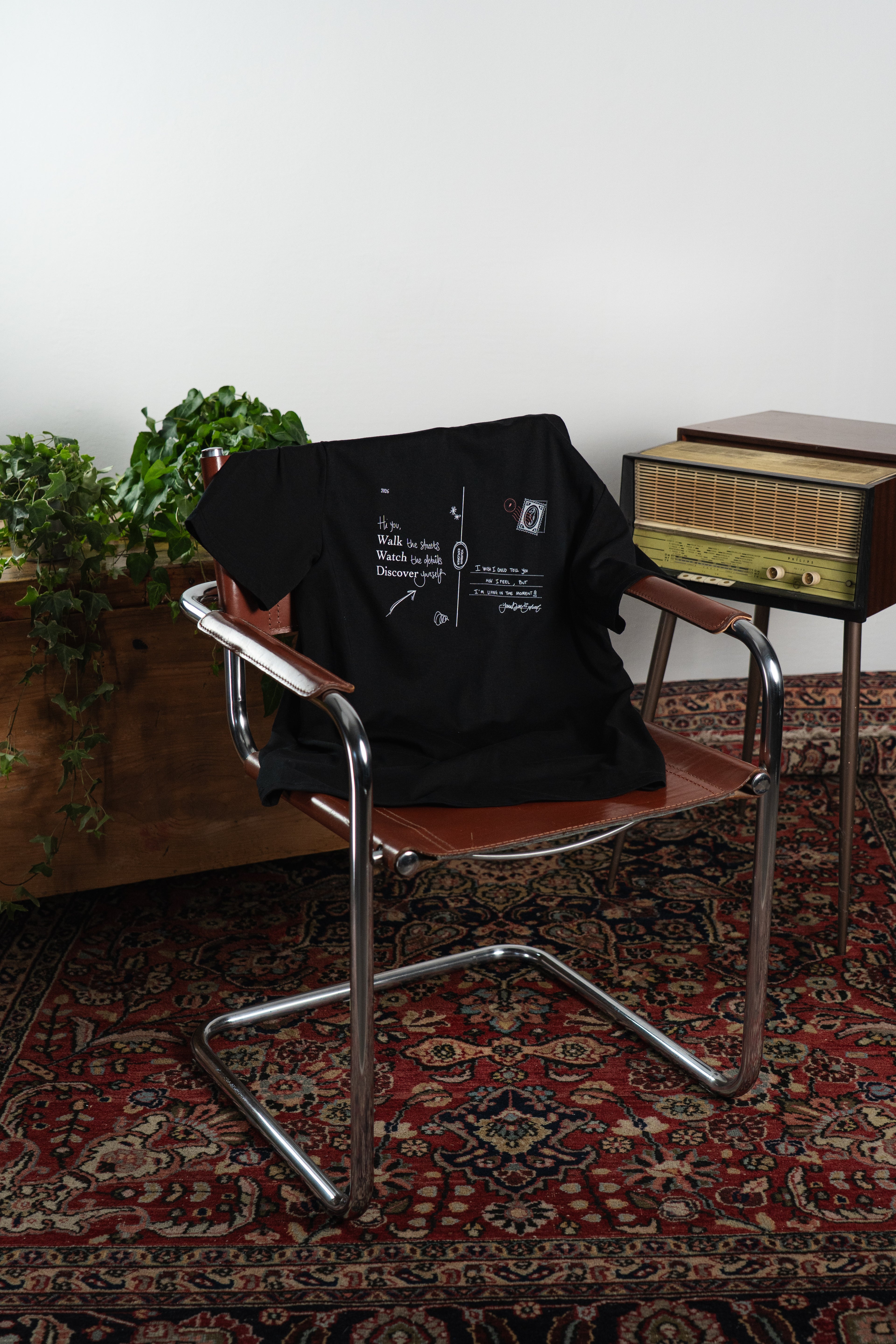 POSTED TEE BLACK